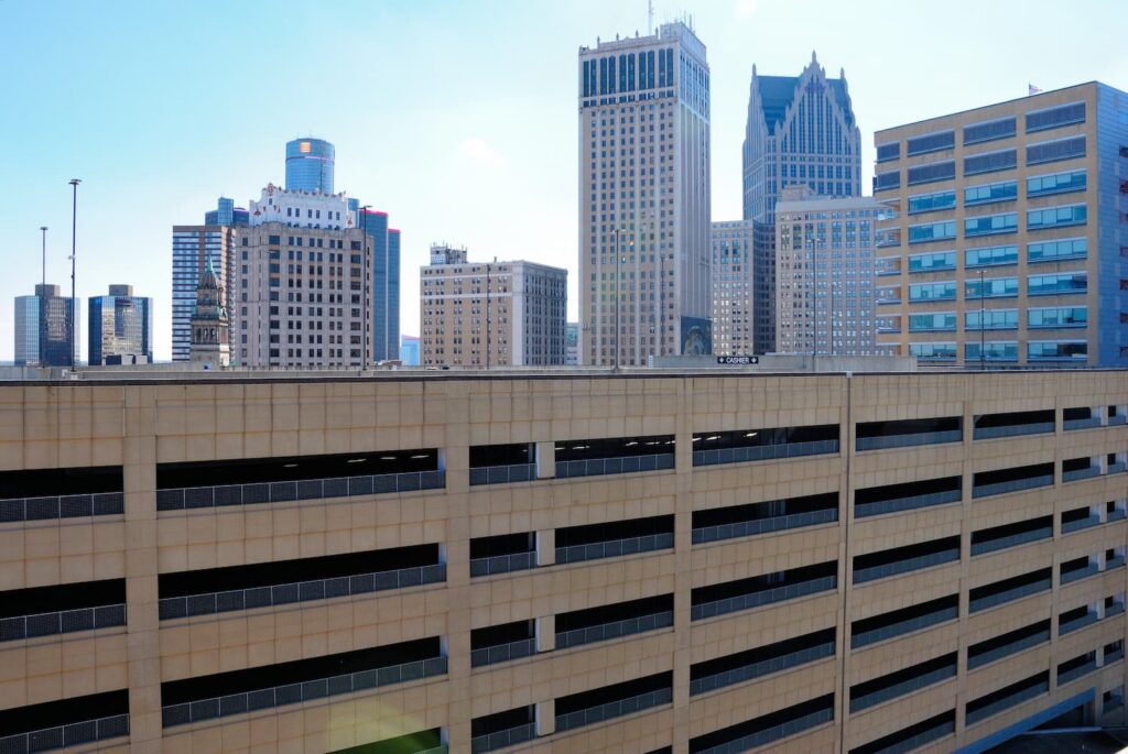 Parking garage